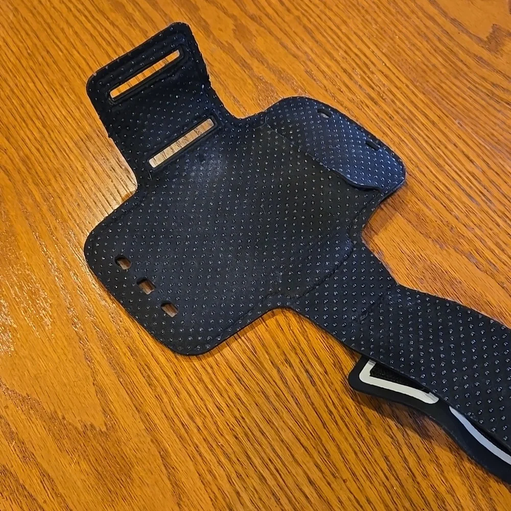 Trianium running/ Walking Armband